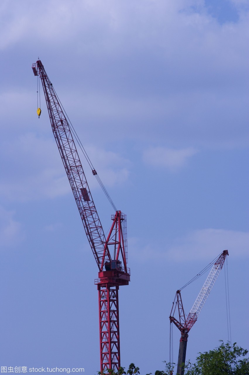 nobody,豎構(gòu)圖,鋼鐵,戶外,數(shù)字的,彩色圖片,攝影,tai;wan,asian,亞洲,中國,臺北,新店,臺灣,起重機(jī),無人,云,藍(lán)天,天空,吊車,建筑工地,建筑機(jī)械,機(jī)器,建設(shè),影像,asia,工程,數(shù)碼,sindian city,creative series,taiwan,taipei,no people,彩色,cloud,白天,sky,crane,直圖,china,vertical,construction,machine,construction machinery,outdoors,con
